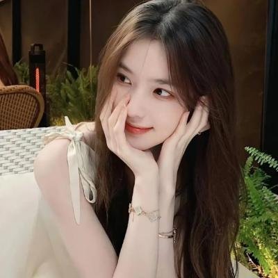 揭穿身份后，前女友哭着求原谅